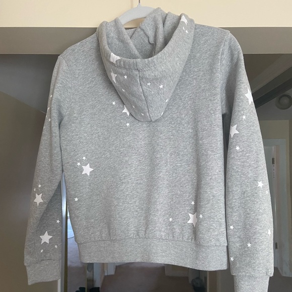 Only worn once spotless runs small fir medium - Picture 3 of 3